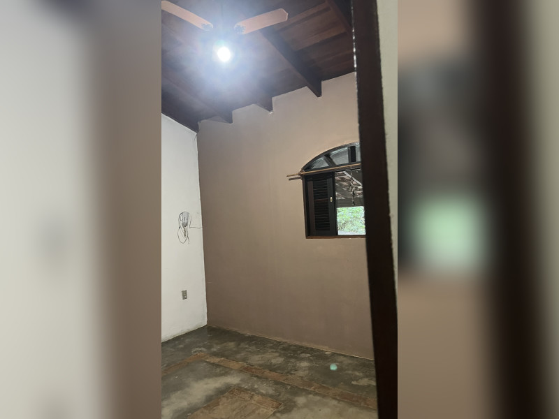 imóvel com 2116m² - Centro - Cajuru