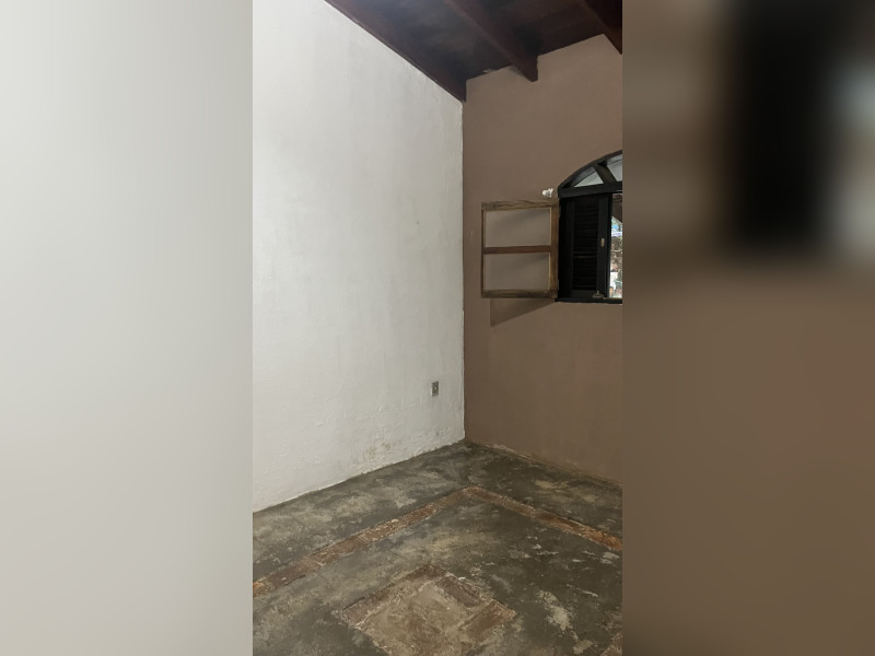 imóvel com 2116m² - Centro - Cajuru