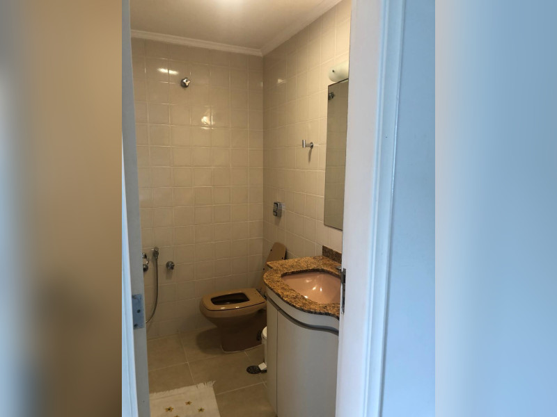 Apartamento à venda Pitangueiras com 90m² e 3 quartos por R$ 630.000 - banho-suite.jpg