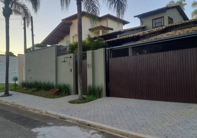 imóvel com 293m²