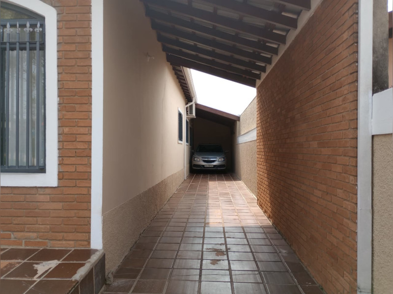 Casa à venda Parque Tropical com 153m² e 4 quartos por R$ 480.000 - bc8b212a-1d59-4645-8525-30d835874007.jpg