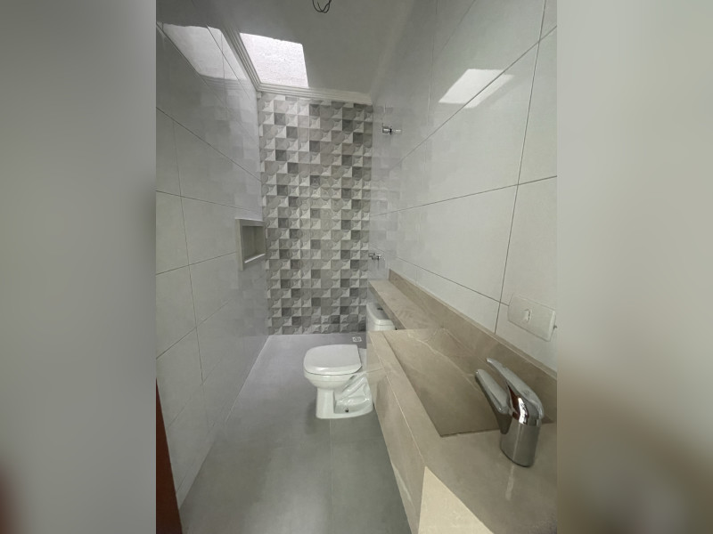 Casa à venda Uberaba com 127m² e 3 quartos por R$ 599.000 - 4b062878-720d-4126-8ab1-e4438eff54cd.jpeg