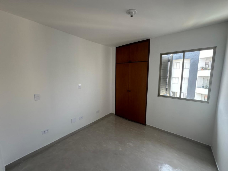 Cobertura à venda Vila Sofia com 138m² e 3 quartos por R$ 700.000 - whatsapp-image-2024-07-22-at-145231-16.jpeg