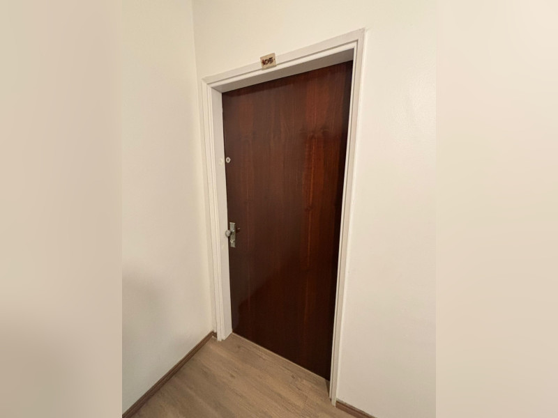 Comercial à venda Centro com 30m² e 1 quarto por R$ 200.000 - 0d64b9ed-e509-4773-a852-e3b70a0bbbfb.jpeg