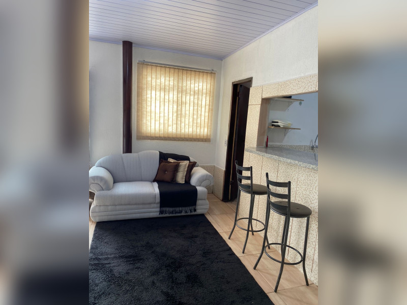 Casa para alugar Parque das Laranjeiras com 110m² e 3 quartos por R$ 3.000 - e364cfb6-a993-49af-b6a0-b44161d09b76.jpeg