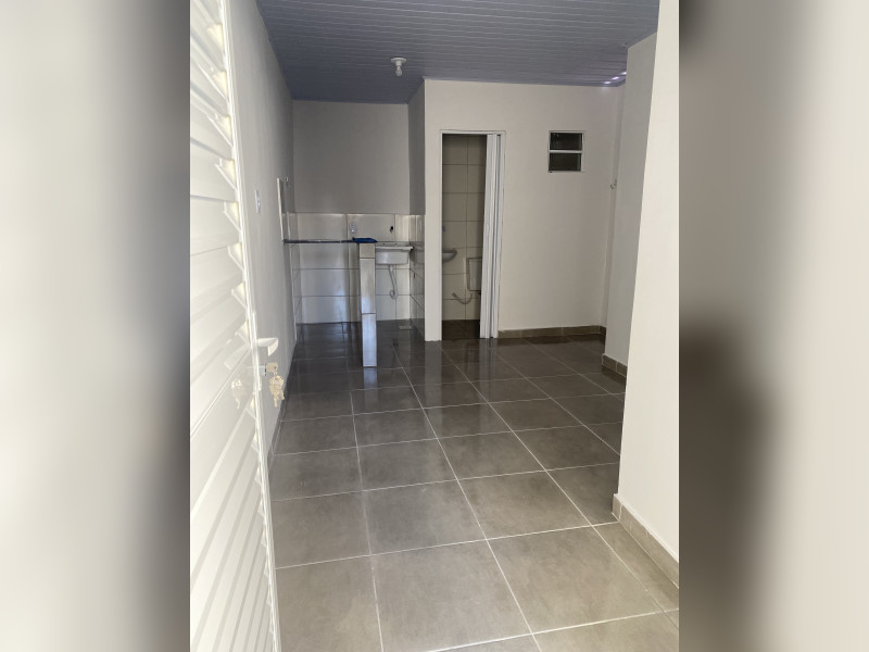 Casa para alugar Parque das Laranjeiras com 110m² e 3 quartos por R$ 3.000 - img-5617.jpeg