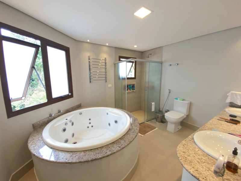 Casa de condomínio à venda São Paulo II com 501m² e 5 quartos por R$ 2.150.000 - imagem-do-whatsapp-de-2024-07-25-as-123421-318f2754.jpg