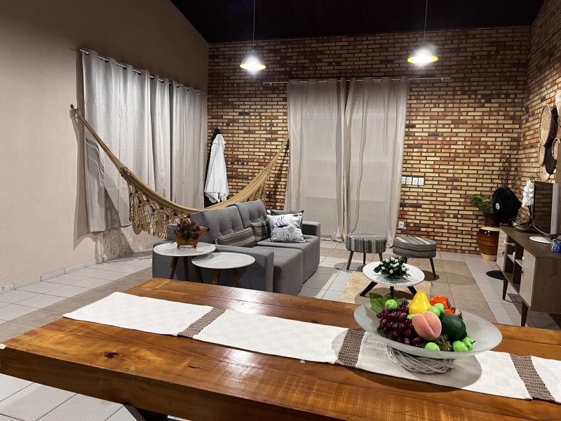 Casa à venda Icaraí com 260m² e 4 quartos por R$ 750.000 - 10-sala.JPEG