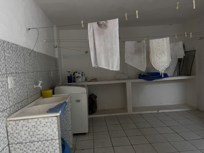 Casa à venda Icaraí com 260m² e 4 quartos por R$ 750.000 - 20-area-servico.JPEG