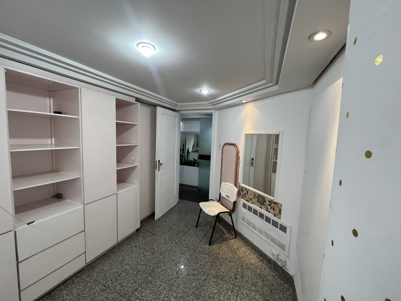 Apartamento à venda Centro com 127m² e 5 quartos por R$ 380.000 - img-2486.jpeg