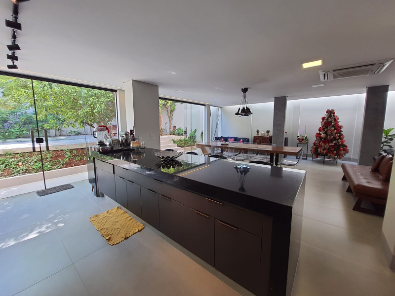 Casa de condomínio à venda Nova Uberlândia com 360m² e 4 quartos por R$ 2.800.000 - 0bf1169c-e3cd-423d-8299-02918f810076.jpeg