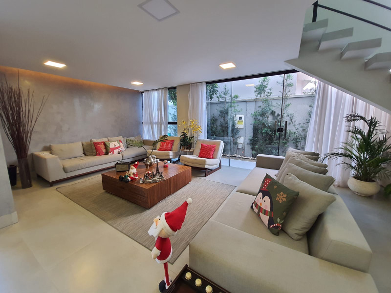 Casa de condomínio à venda Nova Uberlândia com 360m² e 4 quartos por R$ 2.800.000 - 0ecf0c39-a7b9-4bec-a5a1-f131d0863072.jpeg