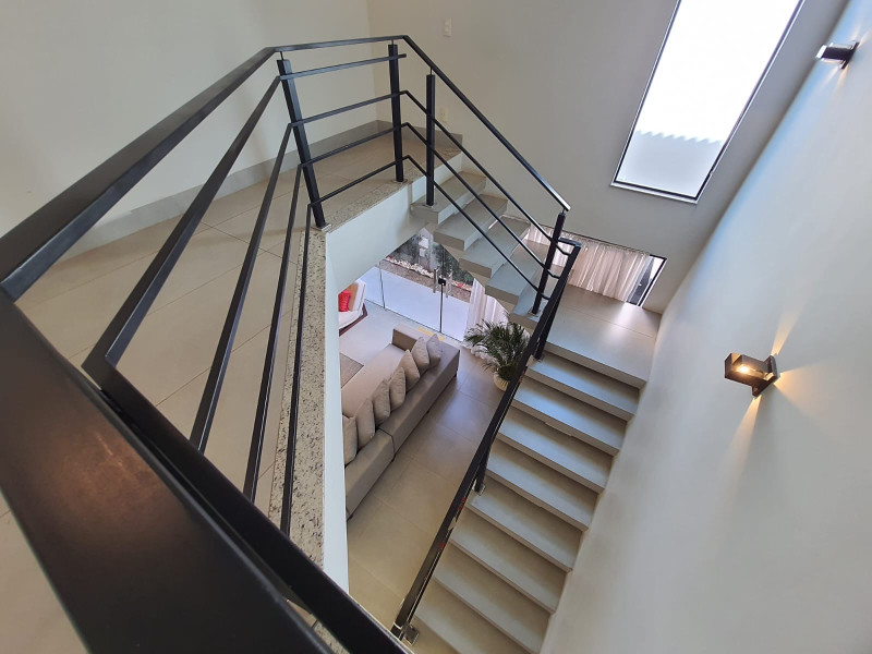 Casa de condomínio à venda Nova Uberlândia com 360m² e 4 quartos por R$ 2.800.000 - 19413e74-4fa7-4e4a-a023-adb558622c04.jpeg