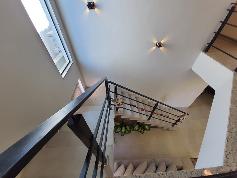 Casa de condomínio à venda Nova Uberlândia com 360m² e 4 quartos por R$ 2.800.000 - 60568eed-ab56-4c57-ba22-503e971366b7.jpeg