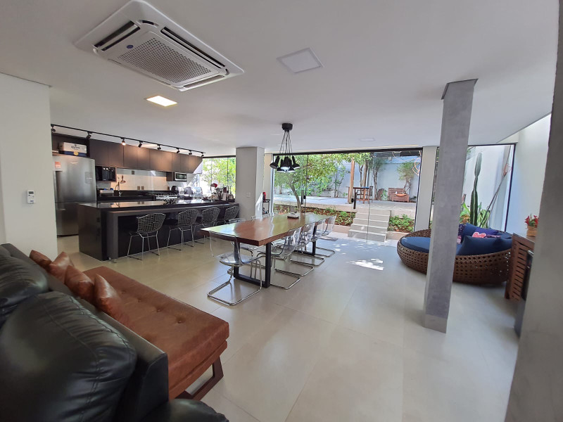 Casa de condomínio à venda Nova Uberlândia com 360m² e 4 quartos por R$ 2.800.000 - cce886da-9ca4-45f6-a984-524d7e2a205b.jpeg