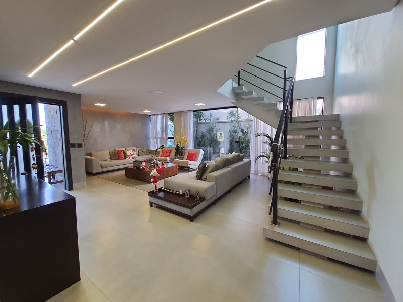 Casa de condomínio à venda Nova Uberlândia com 360m² e 4 quartos por R$ 2.800.000 - e79a0f6e-e43a-4be7-bc8d-625774458c65.jpeg
