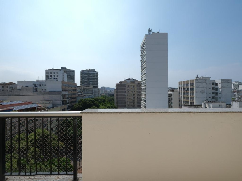 Cobertura à venda Tijuca com 186m² e 3 quartos por R$ 750.000 - whatsapp-image-2024-09-01-at-094030-16.jpeg