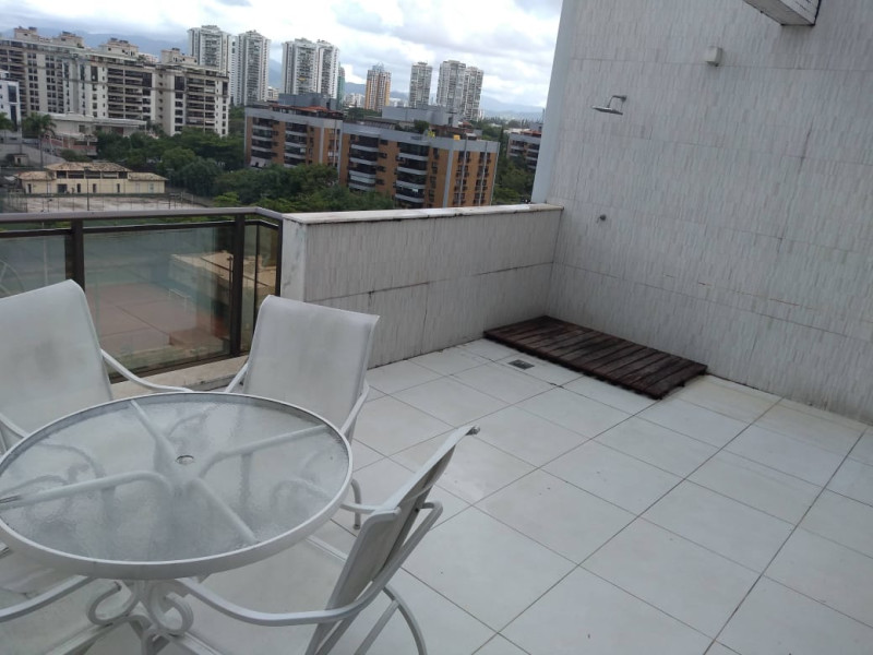 Cobertura à venda Barra da Tijuca com 107m² e 1 quarto por R$ 1.500.000 - next-2-pav-varanda-00.jpg
