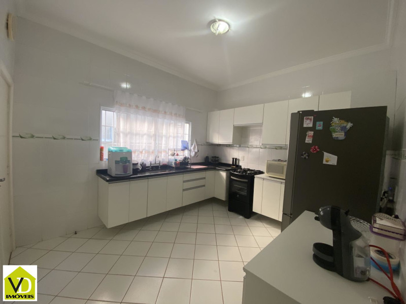 Casa à venda Colina Verde com 232m² e 3 quartos por R$ 750.000 - 202406270959042784.jpeg