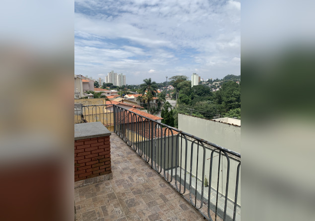 imóvel com 290m²