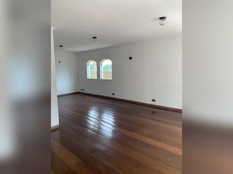 Casa à venda Vila Irmãos Arnoni com 290m² e 4 quartos por R$ 980.000 - img-2519.JPG