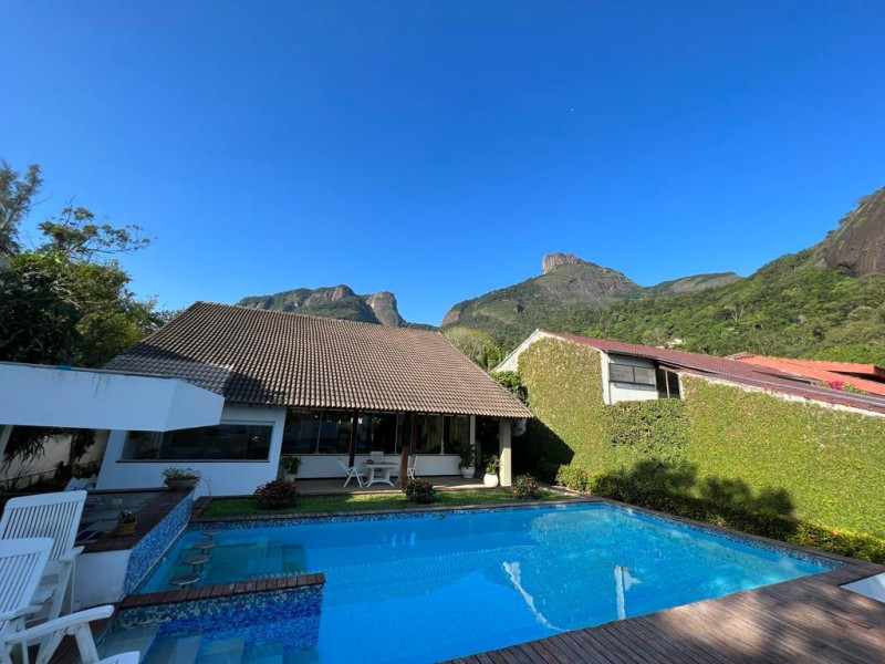 Casa de condomínio à venda Itanhangá com 600m² e 4 quartos por R$ 4.500.000 - imagem-do-whatsapp-de-2024-08-30-as-110540-e4ba7253.jpg