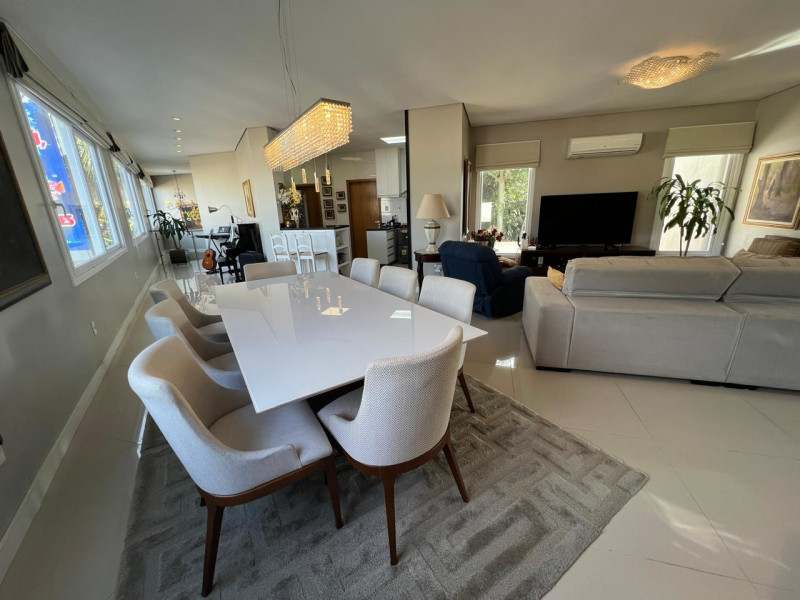 Comercial à venda Três Figueiras com 521m² e 0 quartos por R$ 3.990.000 - whatsapp-image-2025-04-26-at-125219-pm-2.jpeg