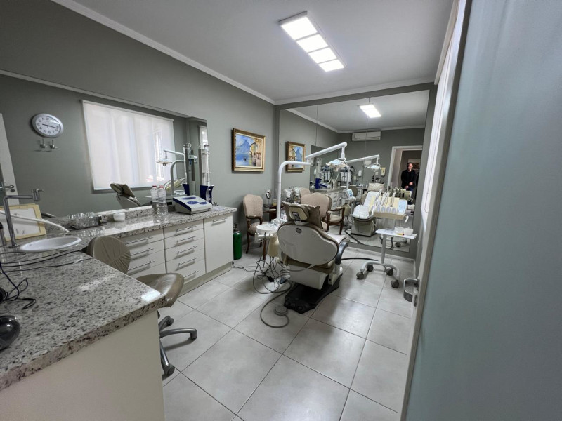 Comercial à venda Três Figueiras com 521m² e 0 quartos por R$ 3.990.000 - whatsapp-image-2025-04-26-at-125244-pm-1.jpeg