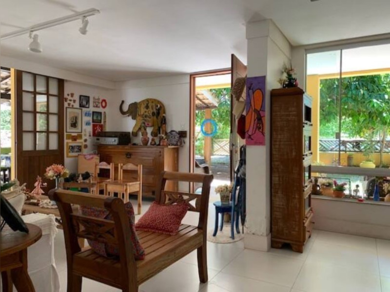 Casa de condomínio à venda Piatã com 600m² e 6 quartos por R$ 2.500.000 - 1000047138.jpg