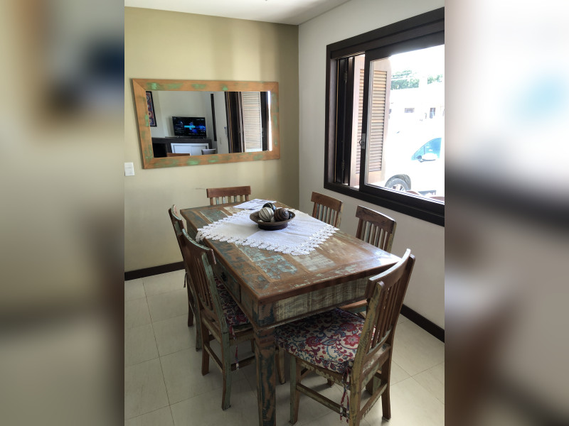 Casa à venda Xangri-Lá com 200m² e 4 quartos por R$ 1.600.000 - img-1199.JPG
