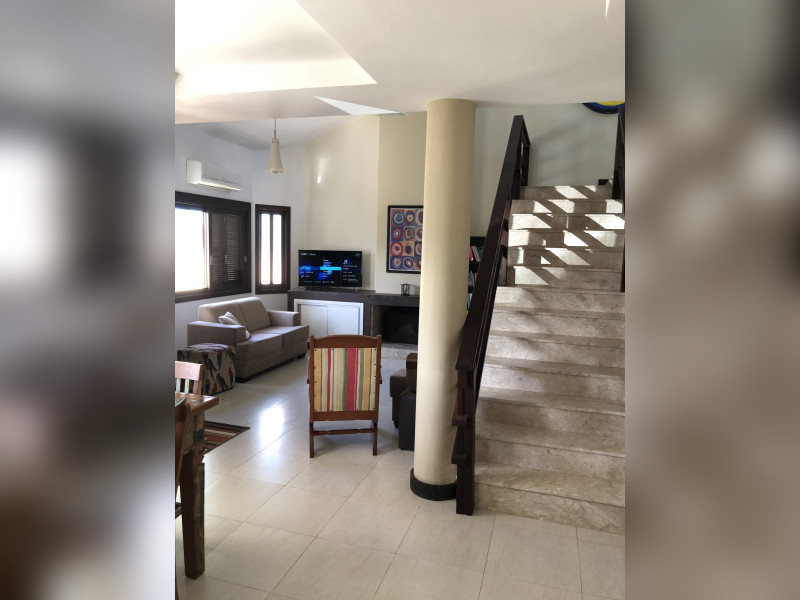 Casa à venda Xangri-Lá com 200m² e 4 quartos por R$ 1.600.000 - img-1208.JPG