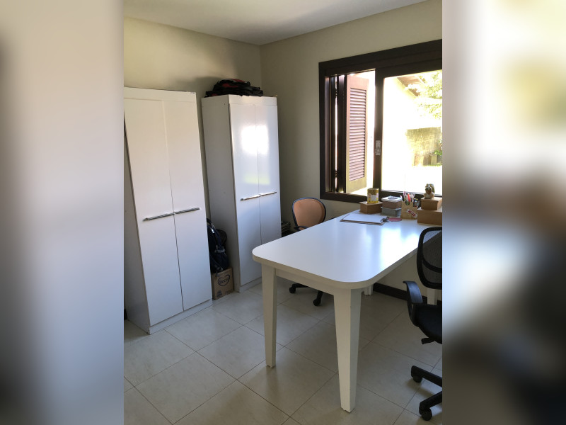 Casa à venda Xangri-Lá com 200m² e 4 quartos por R$ 1.600.000 - img-1213.JPG