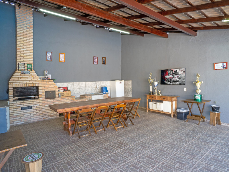 Casa à venda Setor Habitacional Arniqueira (Águas Claras) com 560m² e 5 quartos por R$ 1.150.000 - churrasqueira.jpg