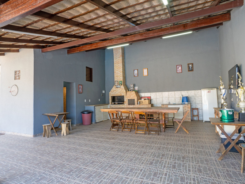 Casa à venda Setor Habitacional Arniqueira (Águas Claras) com 560m² e 5 quartos por R$ 1.150.000 - churrasqueira2.jpg