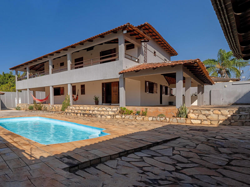 Casa à venda Setor Habitacional Arniqueira (Águas Claras) com 560m² e 5 quartos por R$ 1.150.000 - fachada2.jpg