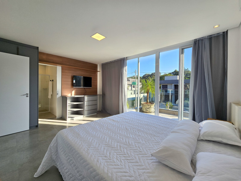 Casa à venda Riviera de São Lourenço com 450m² e 7 quartos por R$ 6.900.000 - 20240613-152137.jpg