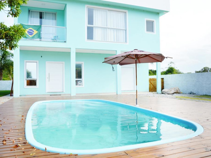 Casa de condomínio à venda Canasvieiras com 220m² e 4 quartos por R$ 2.200.000 - d38e538e-31de-456d-84fe-517c78cccbcd.jpeg