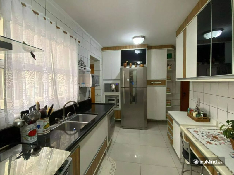 Apartamento à venda Jardim das Colinas com 123m² e 4 quartos por R$ 829.000 - img-20241105-wa0039.jpg