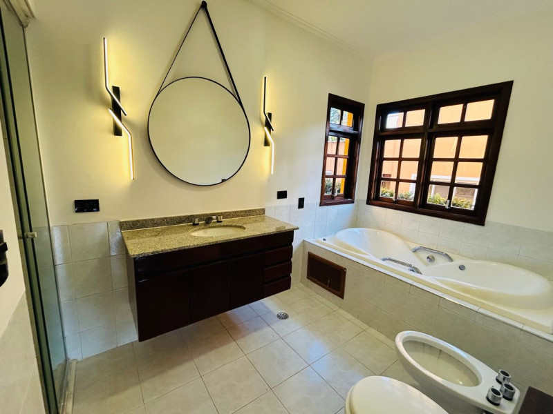 Casa à venda São Paulo II com 284m² e 6 quartos por R$ 1.900.000 - banheiro-suite.jpeg