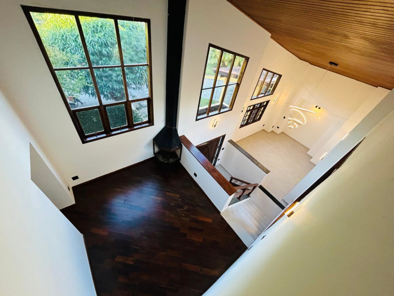 Casa à venda São Paulo II com 284m² e 6 quartos por R$ 1.900.000 - vista-sala-de-jantar-e-lareira.jpeg