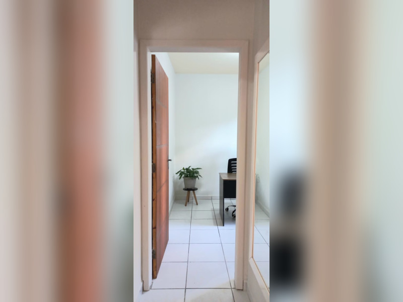 Apartamento à venda Ingleses do Rio Vermelho com 49m² e 2 quartos por R$ 269.000 - img-20240815-wa0006.jpg