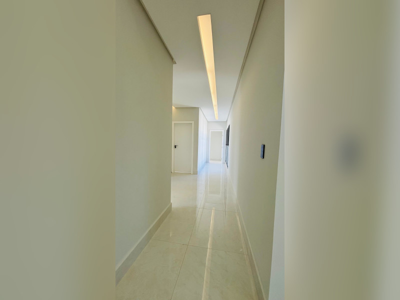Casa de condomínio à venda Alphaville com 210m² e 3 quartos por R$ 1.300.000 - whatsapp-image-2024-09-12-at-094332-1.jpeg