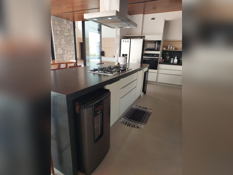 Casa à venda Residencial Portal da Serra com 457m² e 3 quartos por R$ 3.600.000 - img-20240913-wa0043.jpg