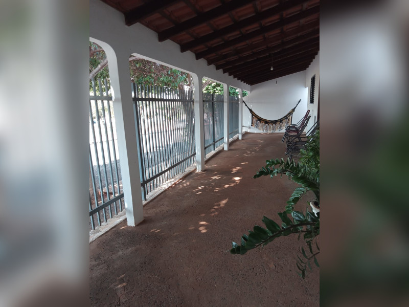Casa à venda Boa Vista dos Andradas com 287m² e 4 quartos por R$ 395.000 - 800x600-varanda-da-frente-2.jpg