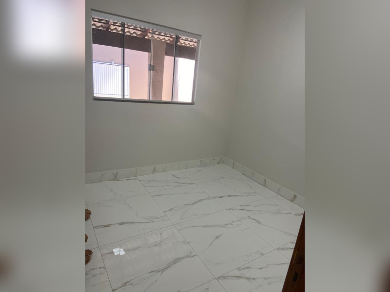 Casa à venda Residencial Veneza com 120m² e 3 quartos por R$ 400.000 - tnt1s6klzi9smio6sxehc-br.jpeg