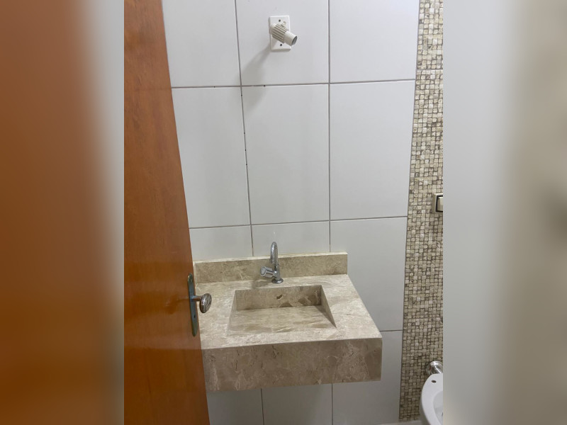 Casa à venda Residencial Veneza com 120m² e 3 quartos por R$ 400.000 - ug2nit7b0wh4aqnuy64b7r5l.jpeg