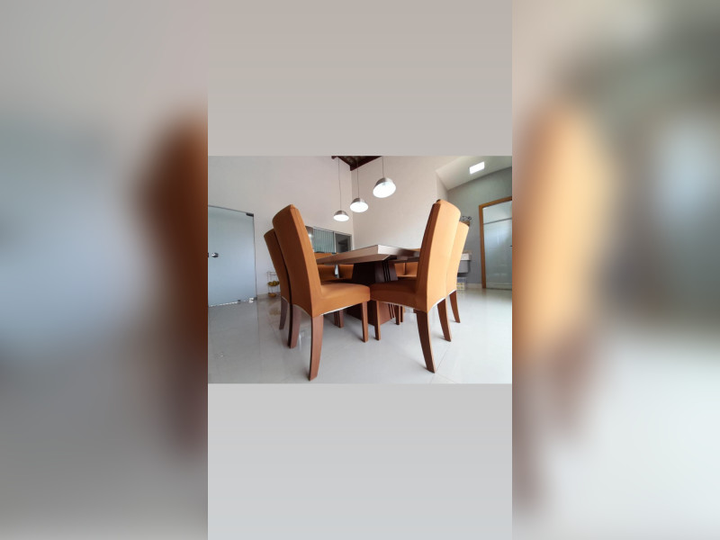 Casa de condomínio à venda Setor Lagoa Quente com 200m² e 2 quartos por R$ 460.000 - 77d6bae7-c793-4a6b-a459-f7e25607fd46.jpeg