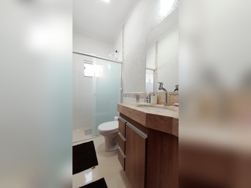 Casa de condomínio à venda Setor Lagoa Quente com 200m² e 2 quartos por R$ 460.000 - ed6b1e24-7ebf-4a56-9668-c7cabf210b4e.jpeg