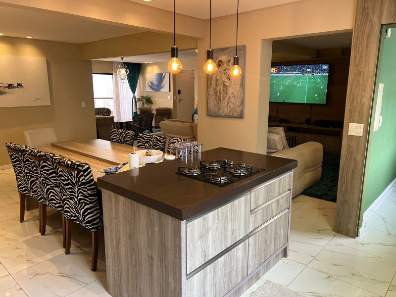 Apartamento à venda Centro com 247m² e 3 quartos por R$ 3.000.000 - 5eb50f4b-314e-46a6-8f3b-1289297be6d3.jpeg