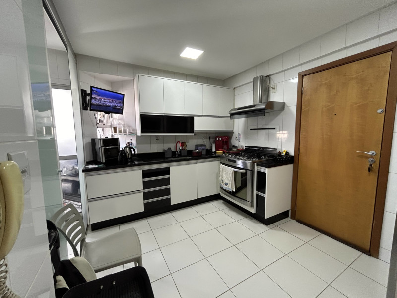 Apartamento à venda Setor Bueno com 116m² e 4 quartos por R$ 850.000 - apgyn-tdl1901-olx-horz-007-20-cozinha.jpg